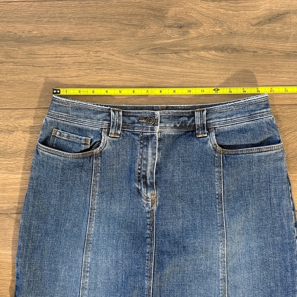 Talbots Women's Classic Denim Skirt Size 10 Cotton Blend Stretch Closet Staple - Picture 10 of 11